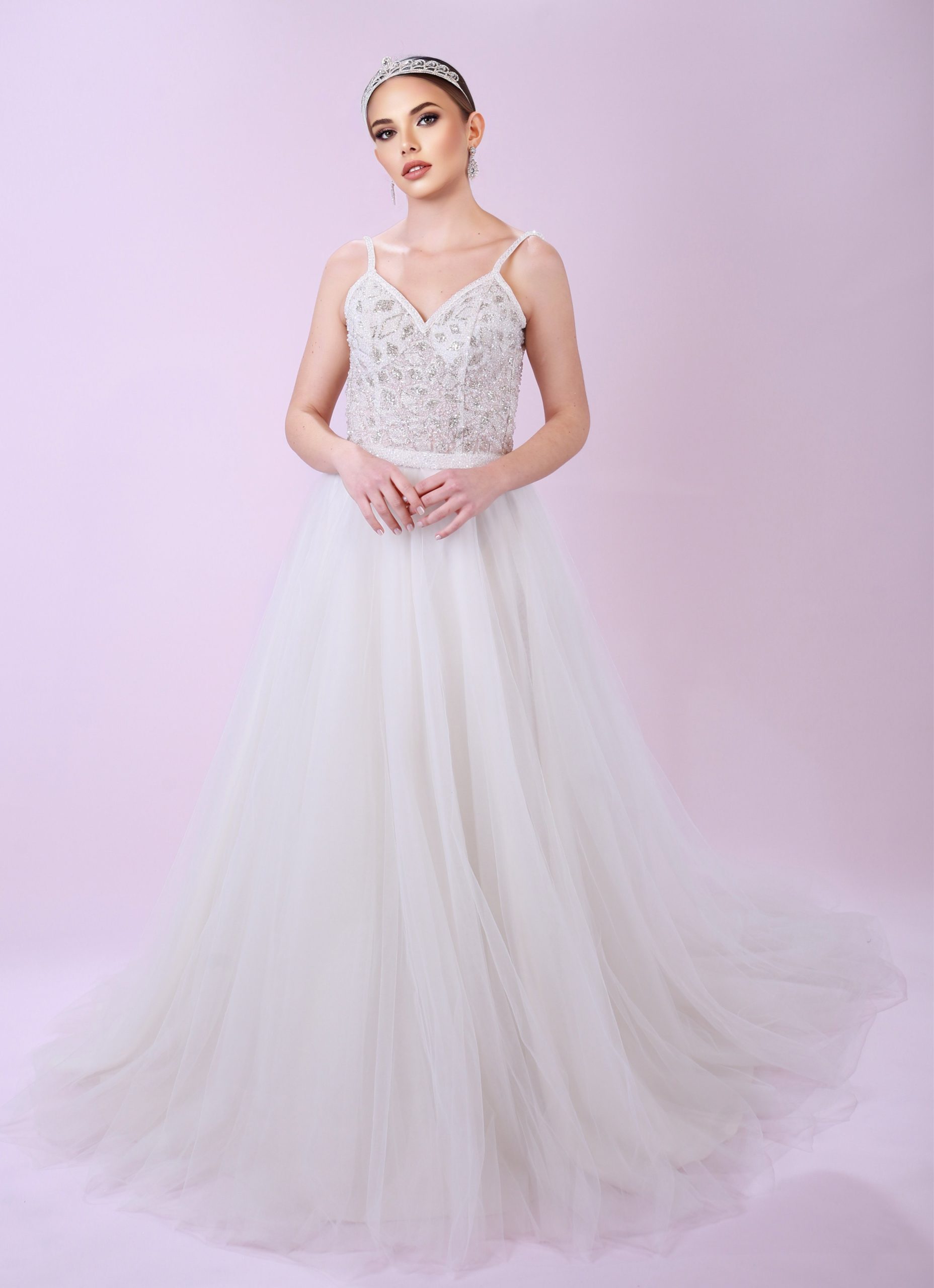 bedeni-gumus-nakisli-kristal-boncuklu-tul-etek-a-kesim-gelinlik-4-3