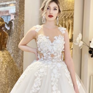 Çiçek Motif Prenses Gelinlik Modeli