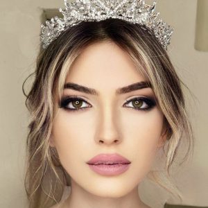 Yaprak Motifli Simetrik Gelin Tacı
